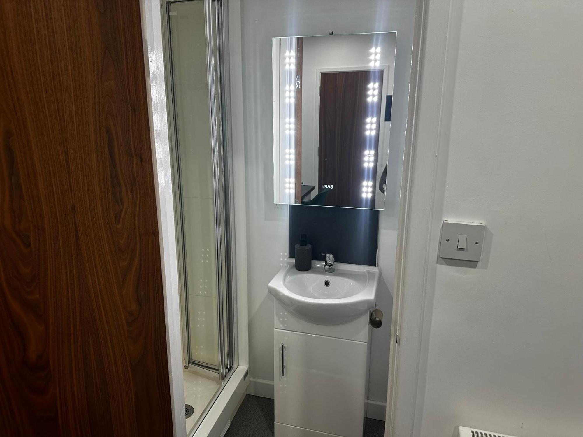Apartamento Cozzy Haven Two Min From Train Station Leicester Exterior foto